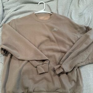 ALO Yoga Women’s Gravel Accolade Crewneck